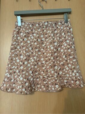 Floral Mini Skirt in Dusty Pink